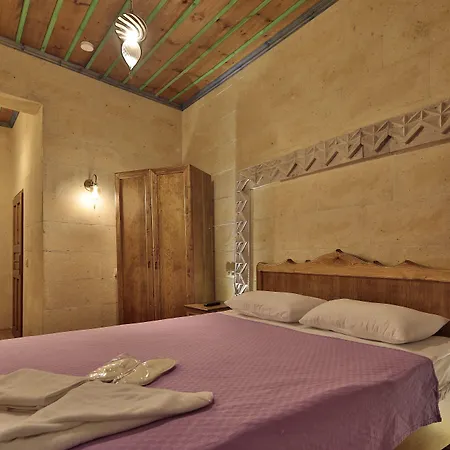 Relic House Ξενοδοχείο 2*