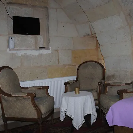 فندق Relic House 2*