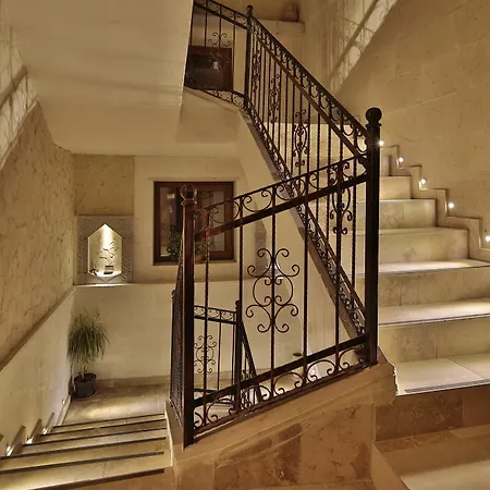 Relic House 2*