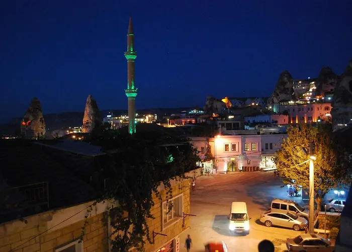 فندق Relic House 2*