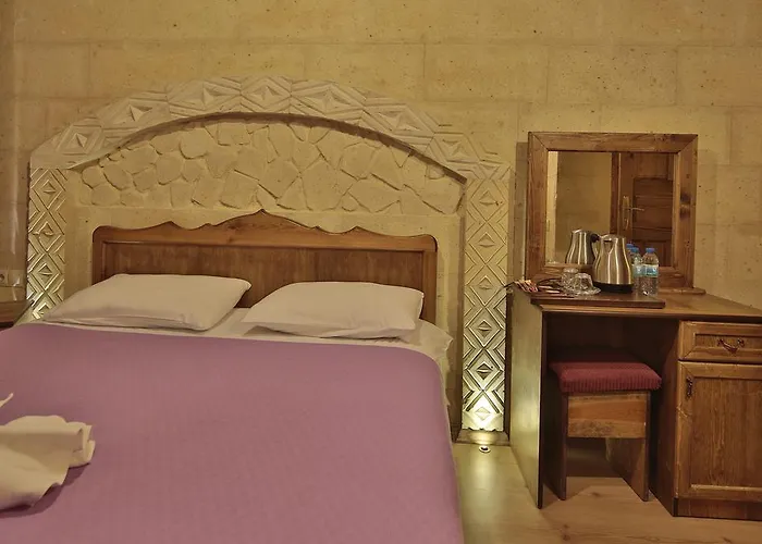 فندق Relic House 2*