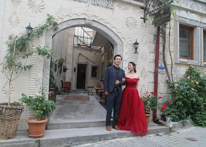 Отель Relic House 2*